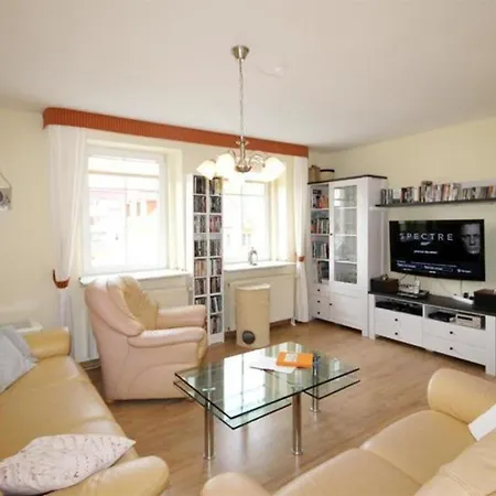 Strandschloesschen-i-we-16-679 Apartment Kuehlungsborn